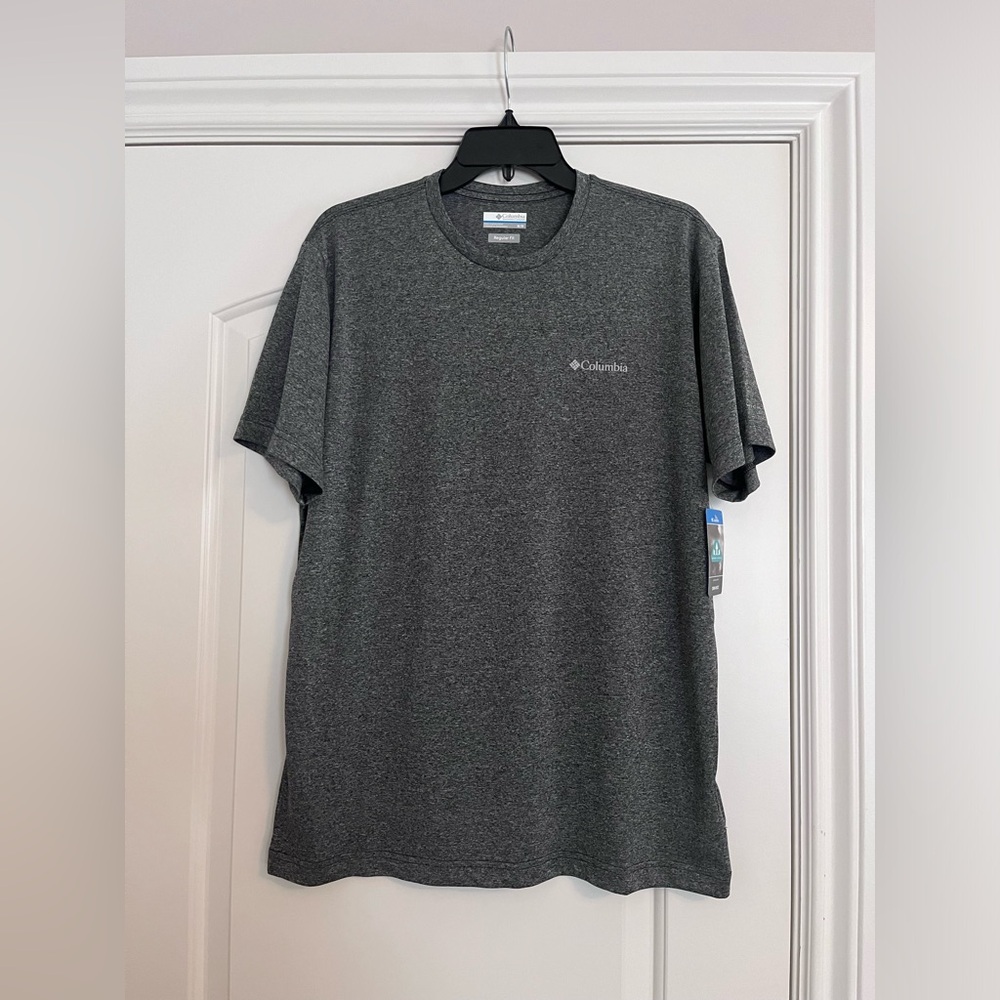 Columbia Men's Charcoal Short Sleeve Tee size M